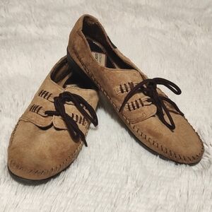 Drexlite Casuals Womens Jenny Moccasins Tan Suede Brown Stitching Lace-Up 7W